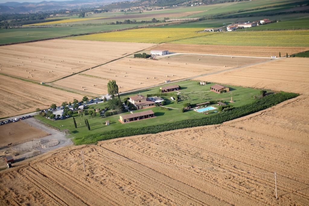 Agriturismo Giuncola & Granaiolo Rispescia Dış mekan fotoğraf